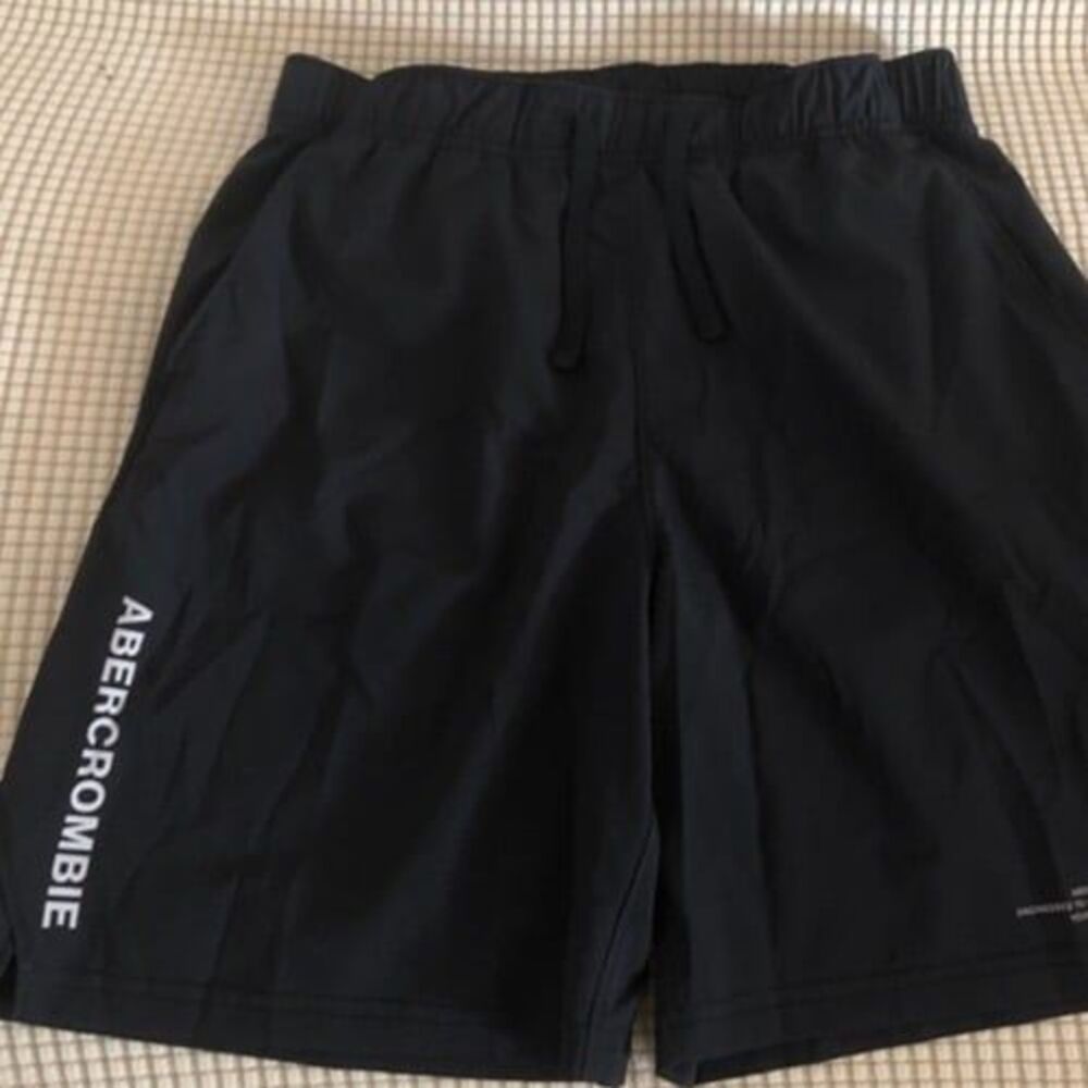 Abercrombie Kids Boys Athletic Shorts Size 13/14 Black Soft Performance